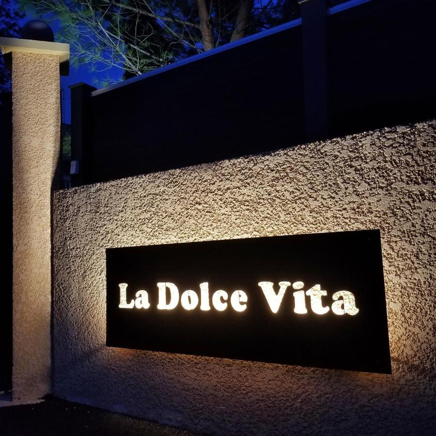 La Dolce Vita - Chambre Cristoforo Colombo Montpeyroux  Extérieur photo